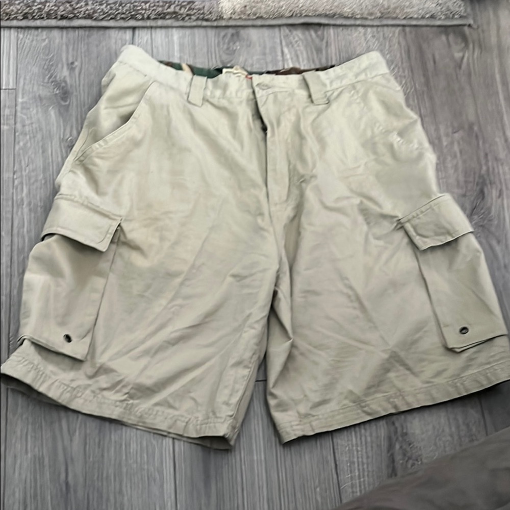 Men's Tan Cargo Shorts